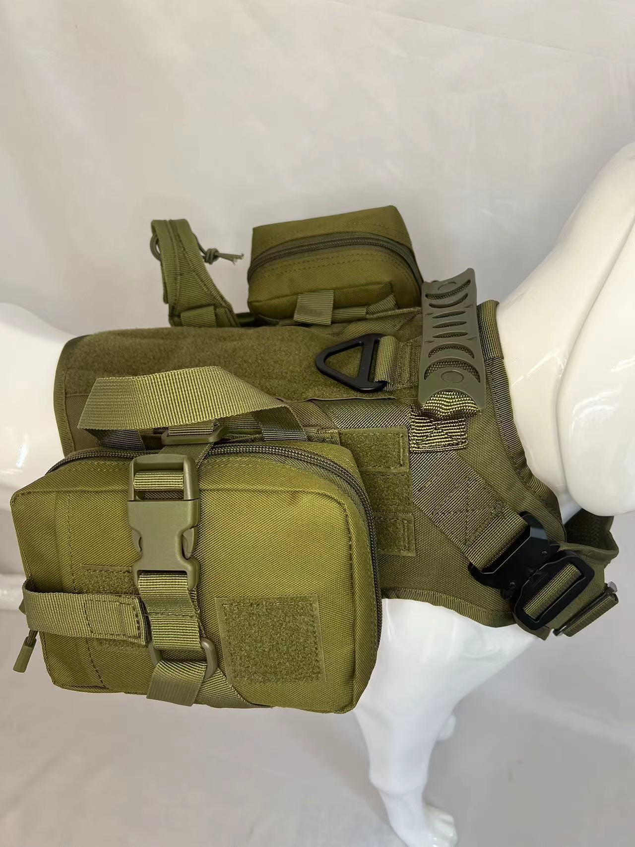 Nylon Tactical Dog Harness Vest with Leash And Pouches | Waterproof Dog Harness - outdoor