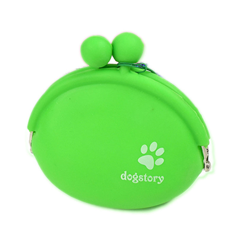 Portable Silicone Dog Treat Pouch | Clip-On Training Bag for Walks And Travel - Green - travel