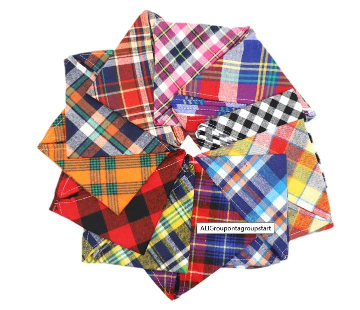 Dog Triangular Scarf: Plaid Cotton Dog Bandana Random color 1pc Accessories